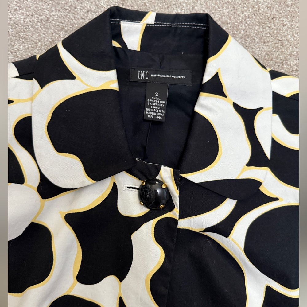 Vintage - I.N.C. Black and White Patterned Cropped Swing Jacket - size Small - Picture 2 of 10